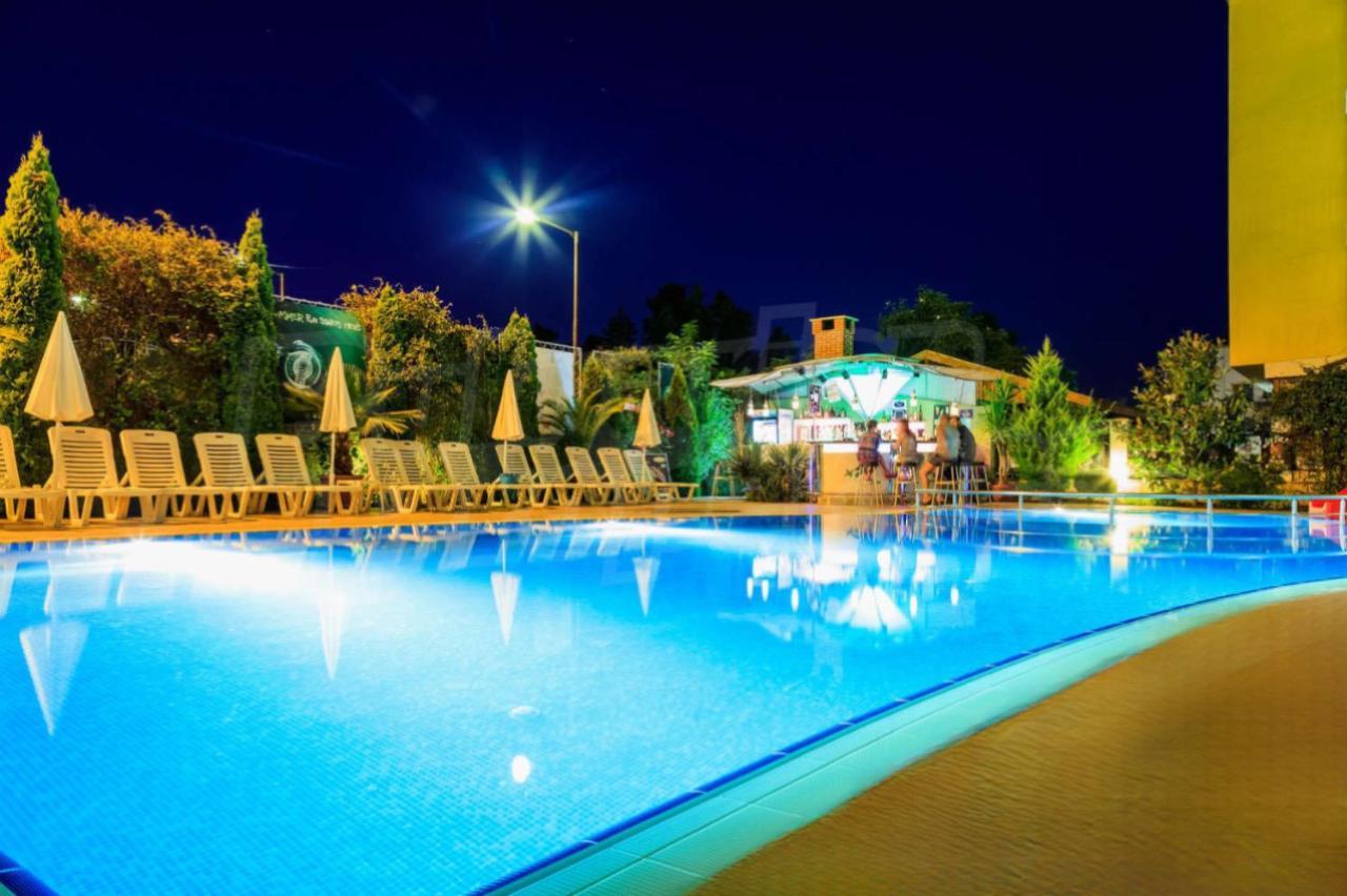 Hotel Boomerang - Sunny Beach Exterior foto